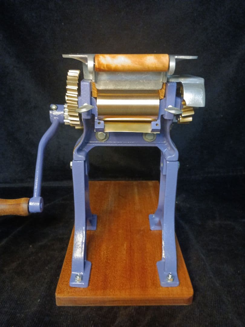 衛生的田中式製麺機　レストア済み