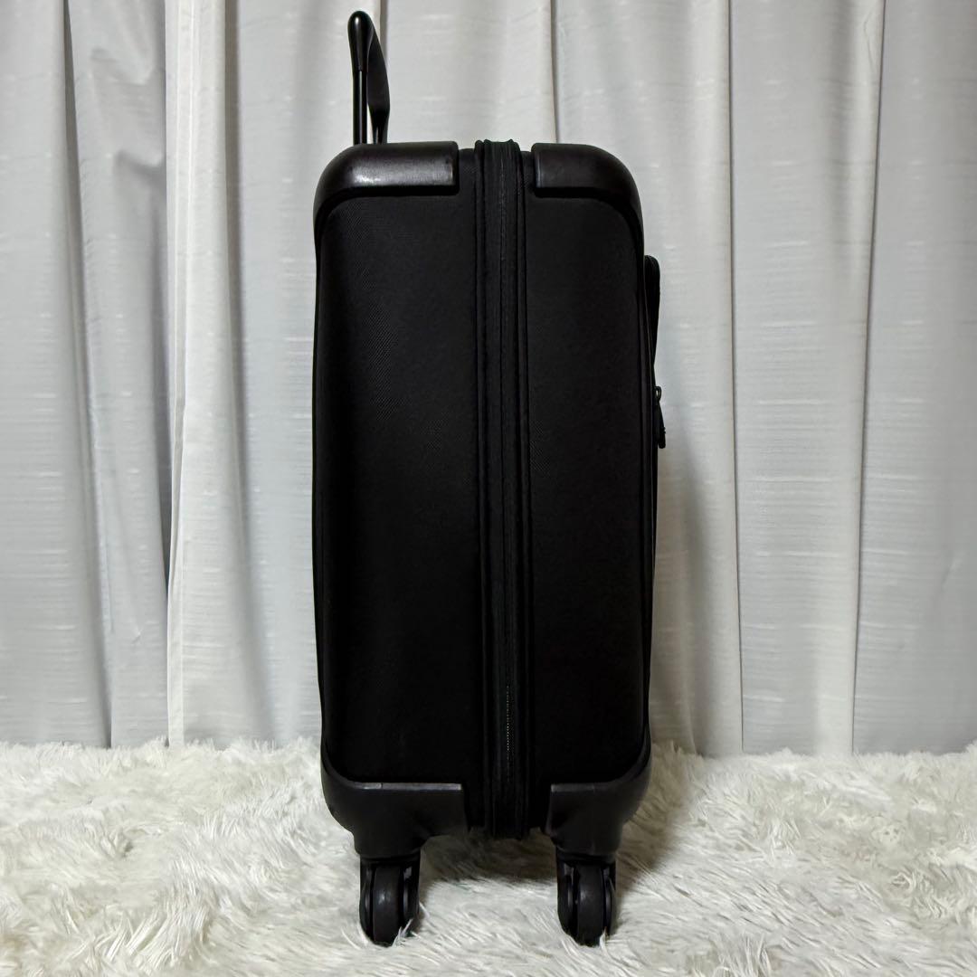 ⭐️未使用級⭐️　TUMI ALPHA　キャリーケース　4輪キャリー　28520DH