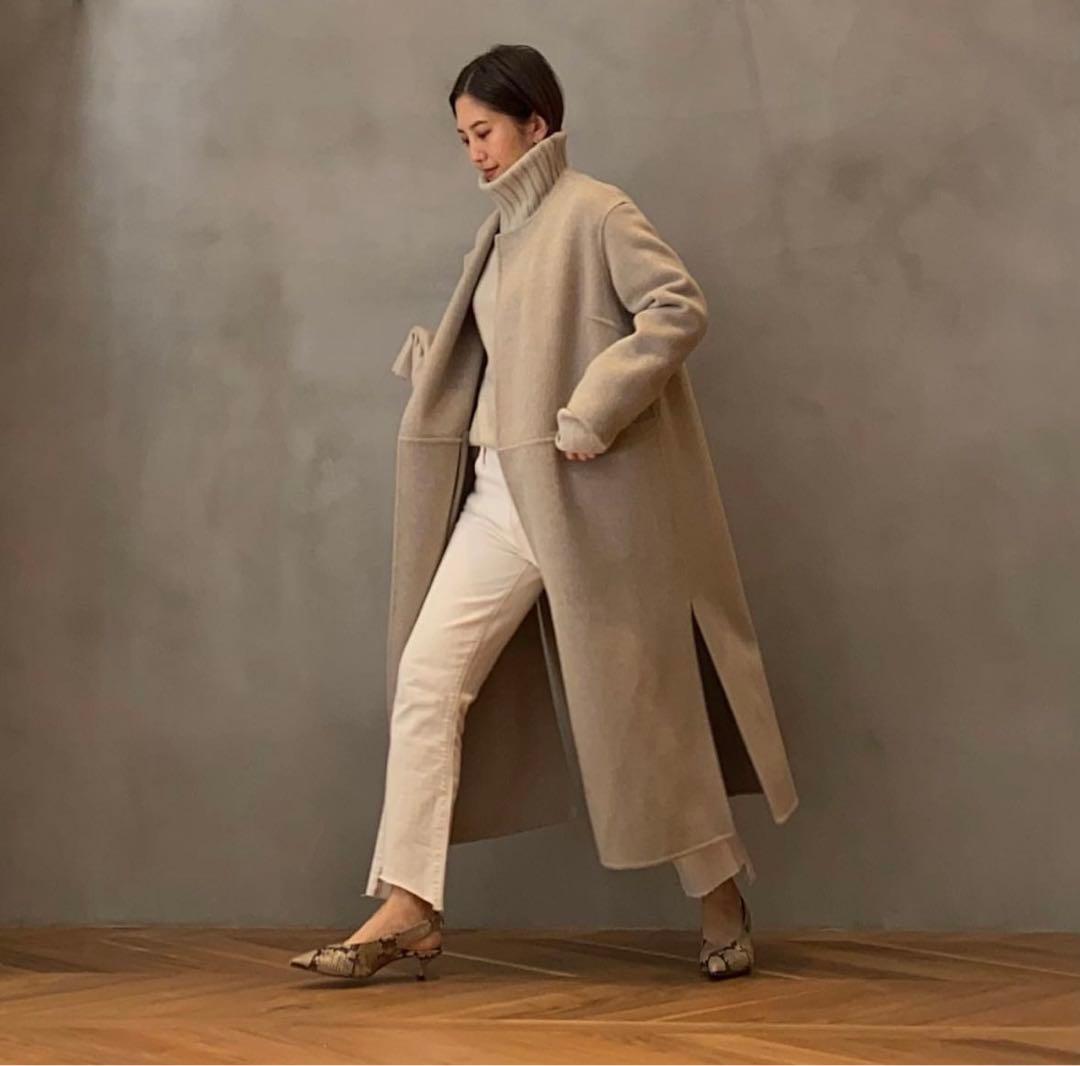 新品タグ付】victorian リバーロングノーカラーコート ベージュ - メルカリ