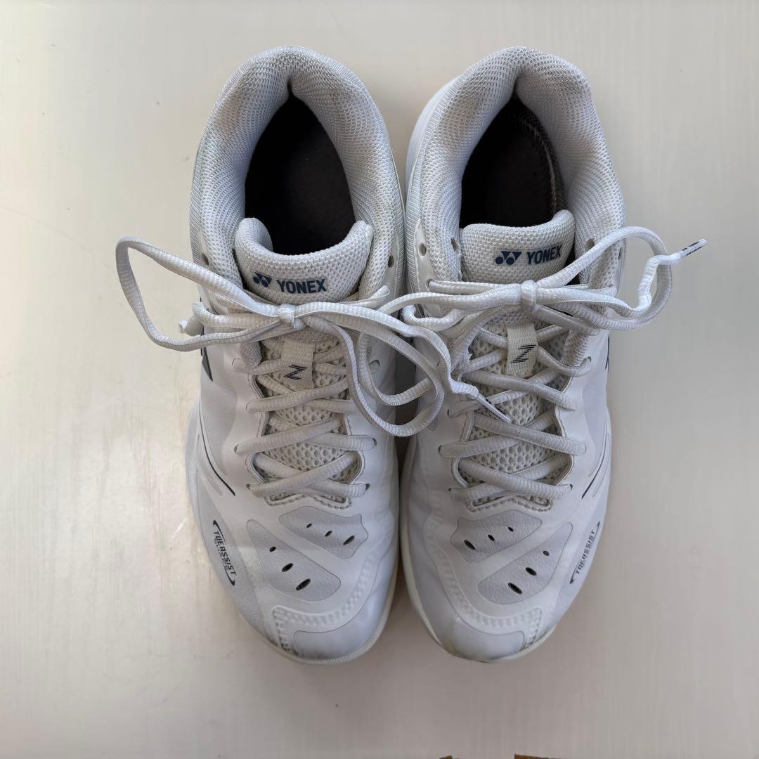 YONEX 65zウィメンズ24.0cmホワイト バドミントンシューズ
