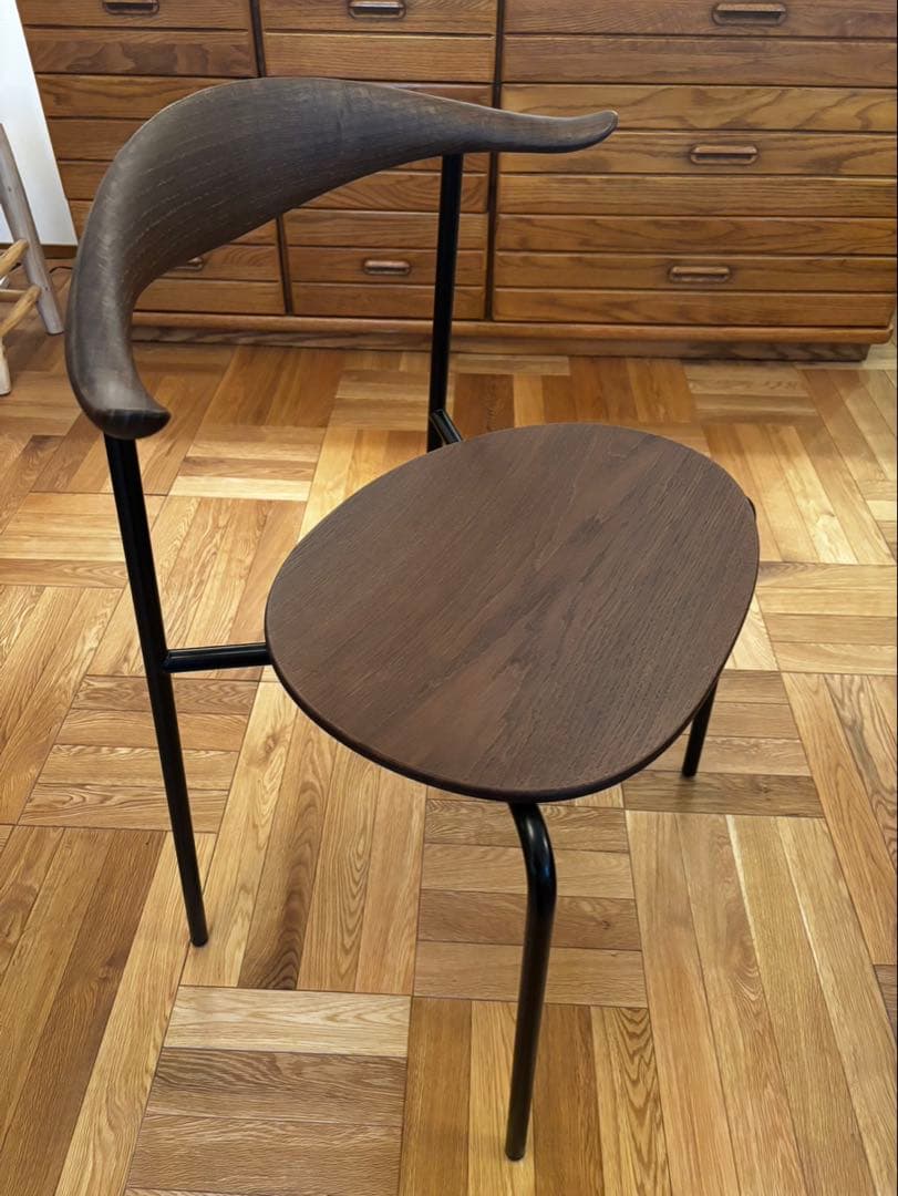 ハンスJ.ウェグナー CH88Tオーク材 スモークドオイル仕上・ブラックベース