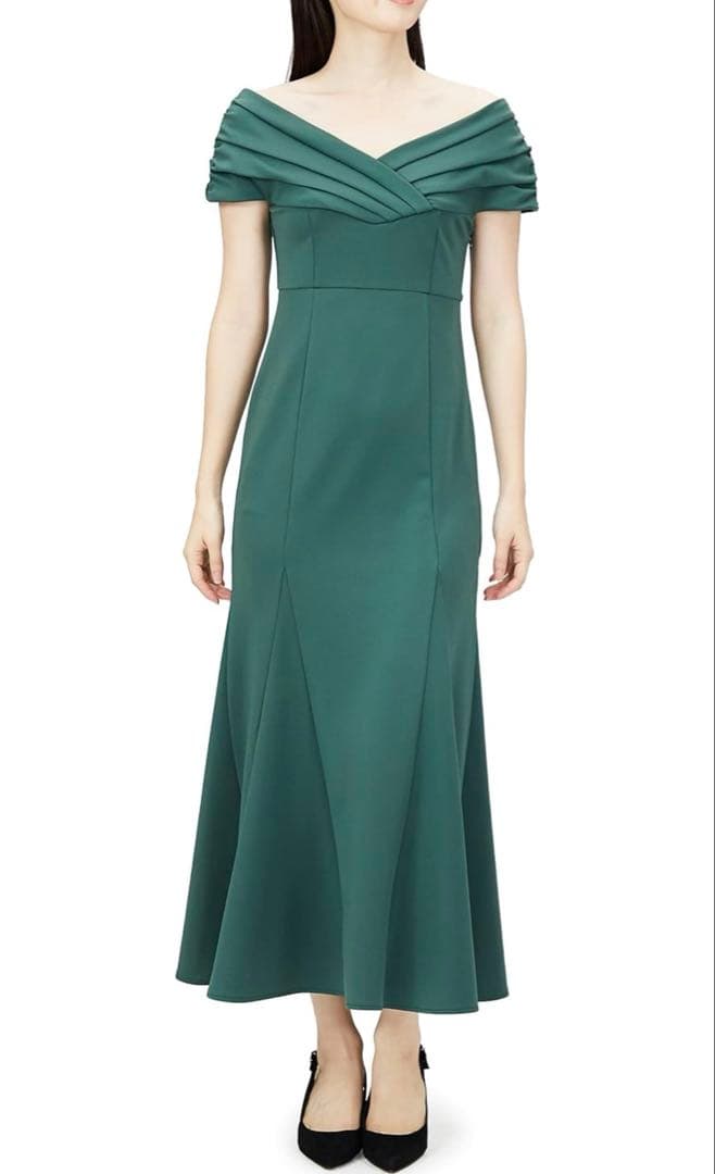 完売品】スナイデル カットタイトドレス グリーン SNIDEL ワンピース