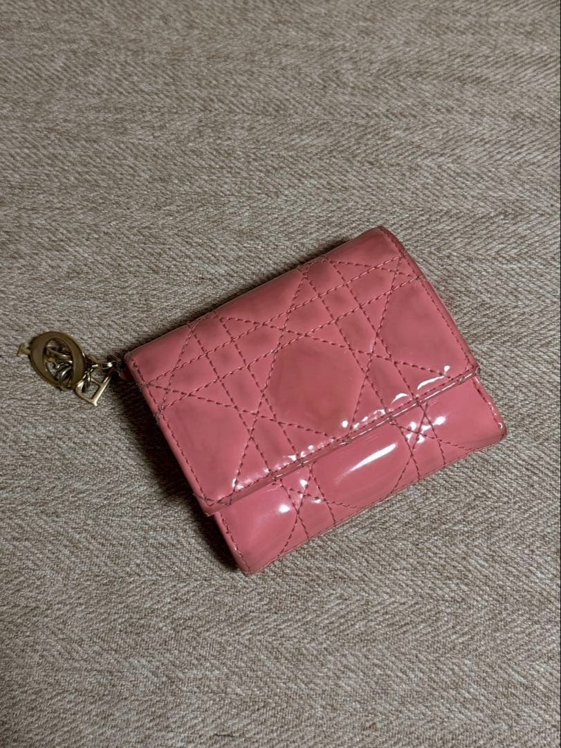 Dior ピンク 三つ折り財布 保存袋付き
