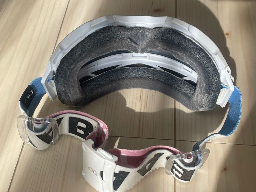 ダイス　DICE ハイローラー　HIGHROLLER ゴーグル　調光レンズ