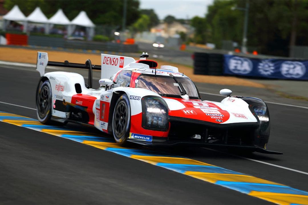 BAM限定 1/43 トヨタGR010 2022 ル・マン トロフィ付 激レア品 - メルカリ