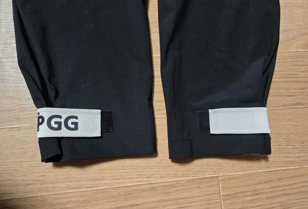 ★近年モデル★ ❣️未使用近い❣️パーリーゲイツPGGストレッチパンツ　夏用