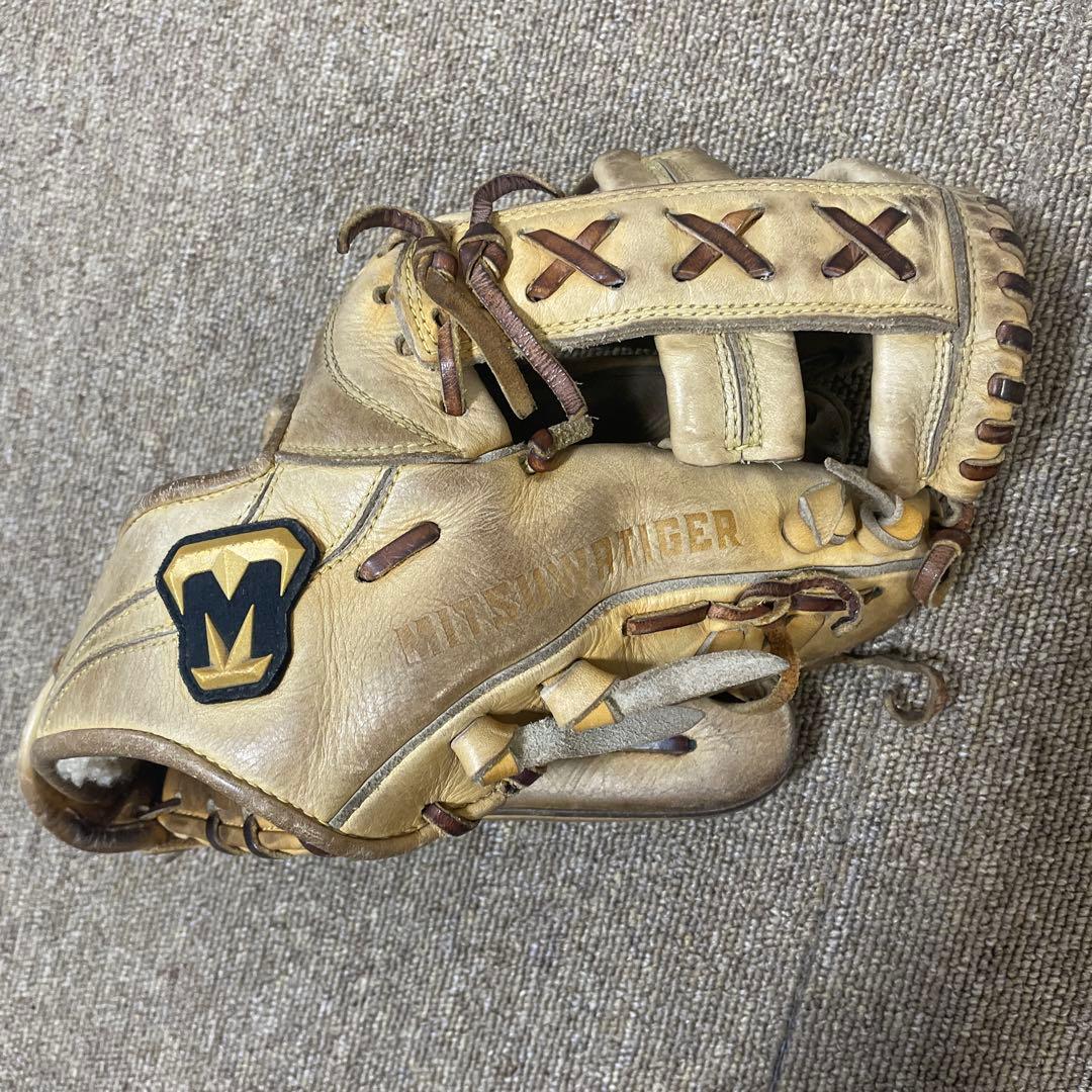 ミツワタイガー　硬式内野用グローブ