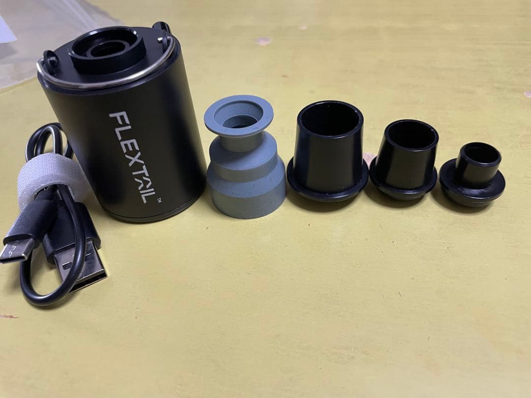 クイックキャンプ　インフレーターマット　8センチ　セミダブル　車中泊　キャンプ