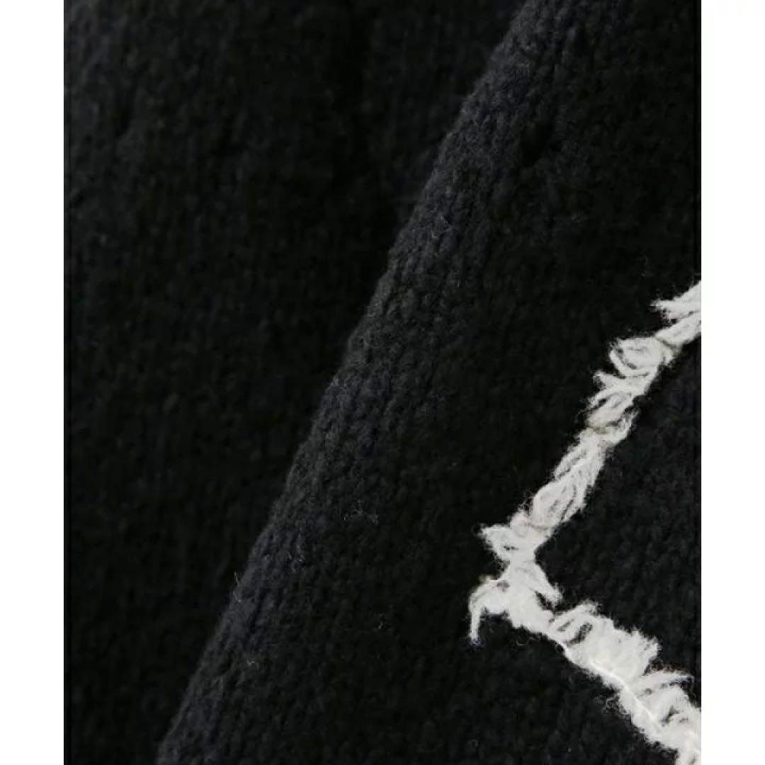 トップス YOKE CONTINUOUS LINE EMBROIDERY SWEATER