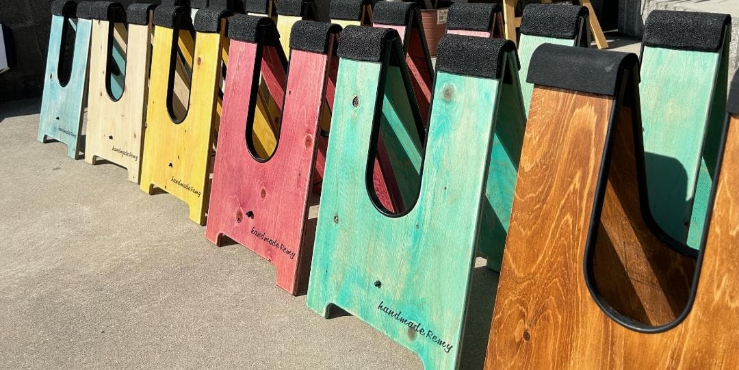 NEW ハンドメイド　ボードベッド イエロー　サーフボードスタンド