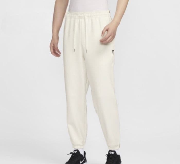 【新品】KOBE Therma-FIT Basketball setup