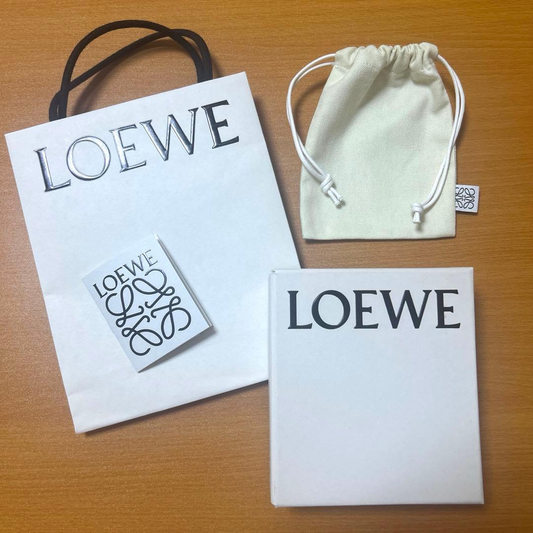 美品】 LOEWE ロエベ ショッパー 空箱 保存箱 保存袋 冊子 巾着 - メルカリ