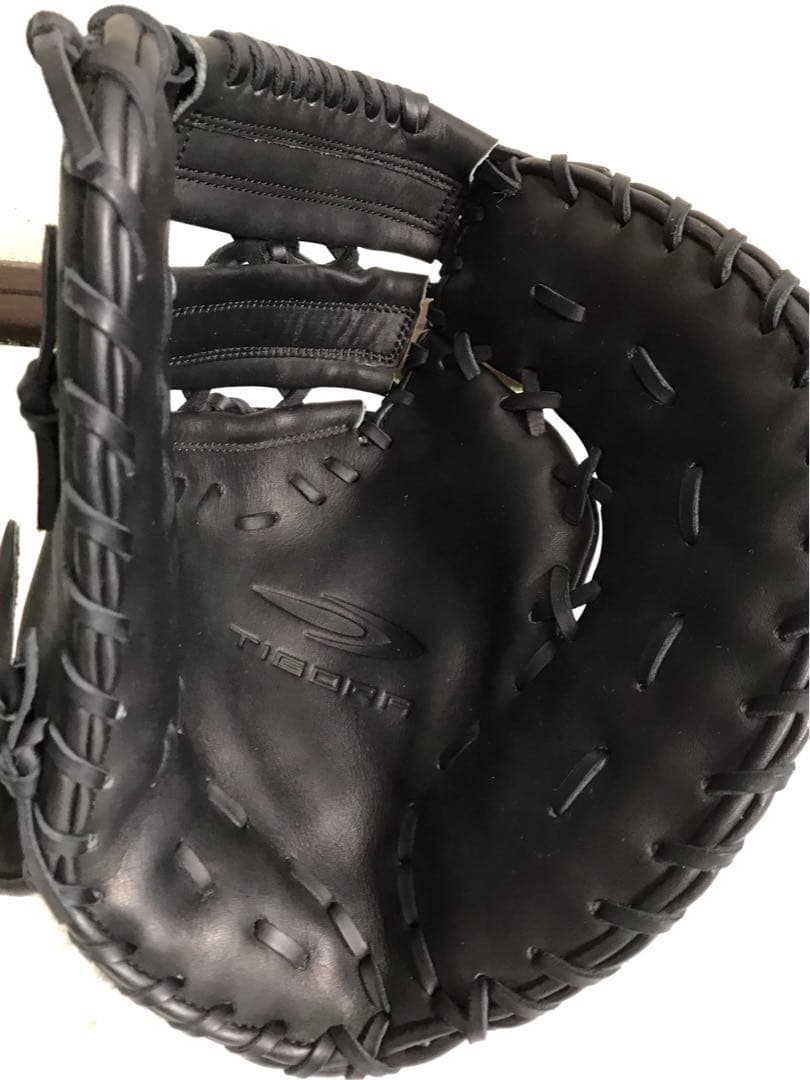 TIGORA ファーストミット 超美品‼️