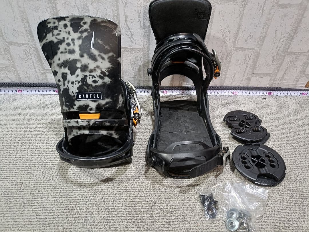 22モデル■BURTON CARTEL RE:FLEX Mサイズ