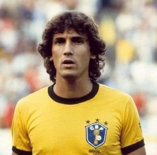 元ブラジル代表 オスカール氏のサイン入りユニフォーム 現在ブラジリスFCオーナー