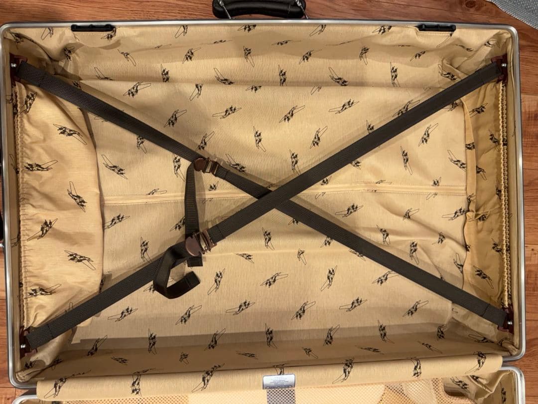 【一度使用超美品廃盤】RIMOWA クラシックフライト97L