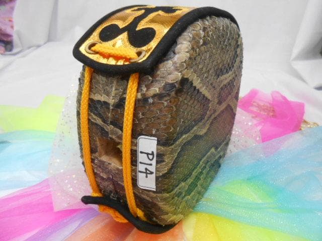 P14現品販売(送料無料)14.980円　沖縄三線専用蛇皮強化張チーガ 胴巻き付