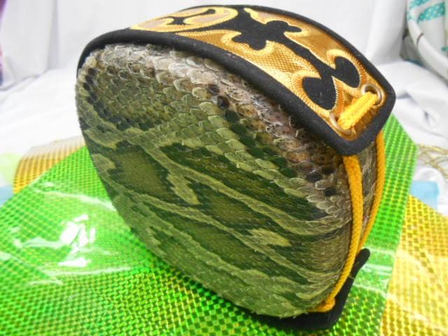 P14現品販売(送料無料)14.980円　沖縄三線専用蛇皮強化張チーガ 胴巻き付