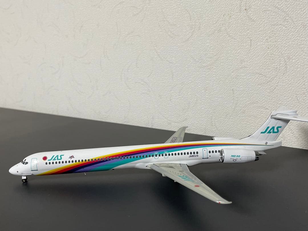 JA S旅客機MD-90 スケール1:200