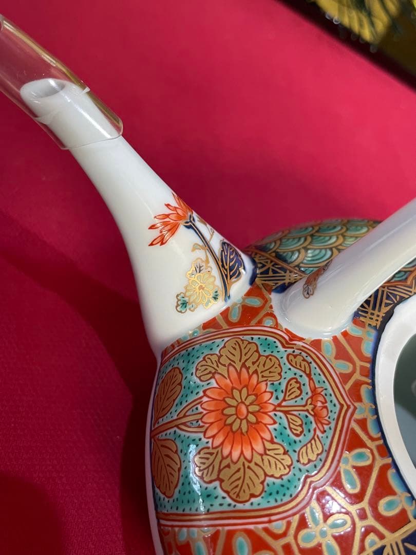 其泉作 染錦間取地紋見込菊 献上古伊万里 屠蘇器 未使用 お正月 酒器