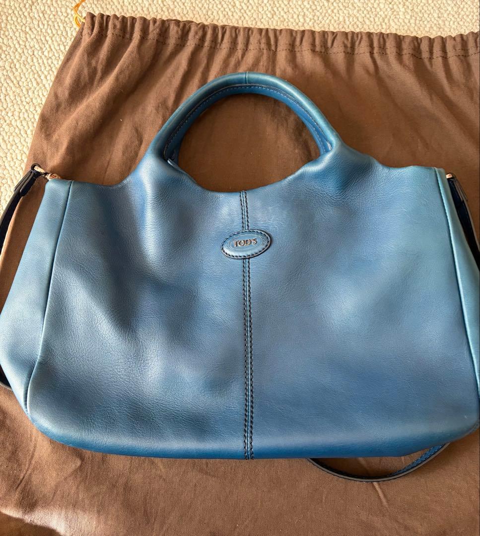 TOD'S 青 レザー ショルダーバッグ 保存袋付き 販売 中