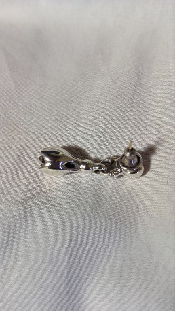 ロンワンズ　ティアベル　ピアス