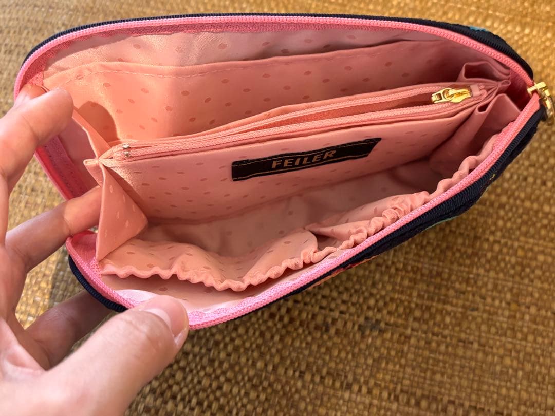 新品　FEILER フェイラー　神崎恵コラボ　ファンキーフォーチュン　便利ポーチ