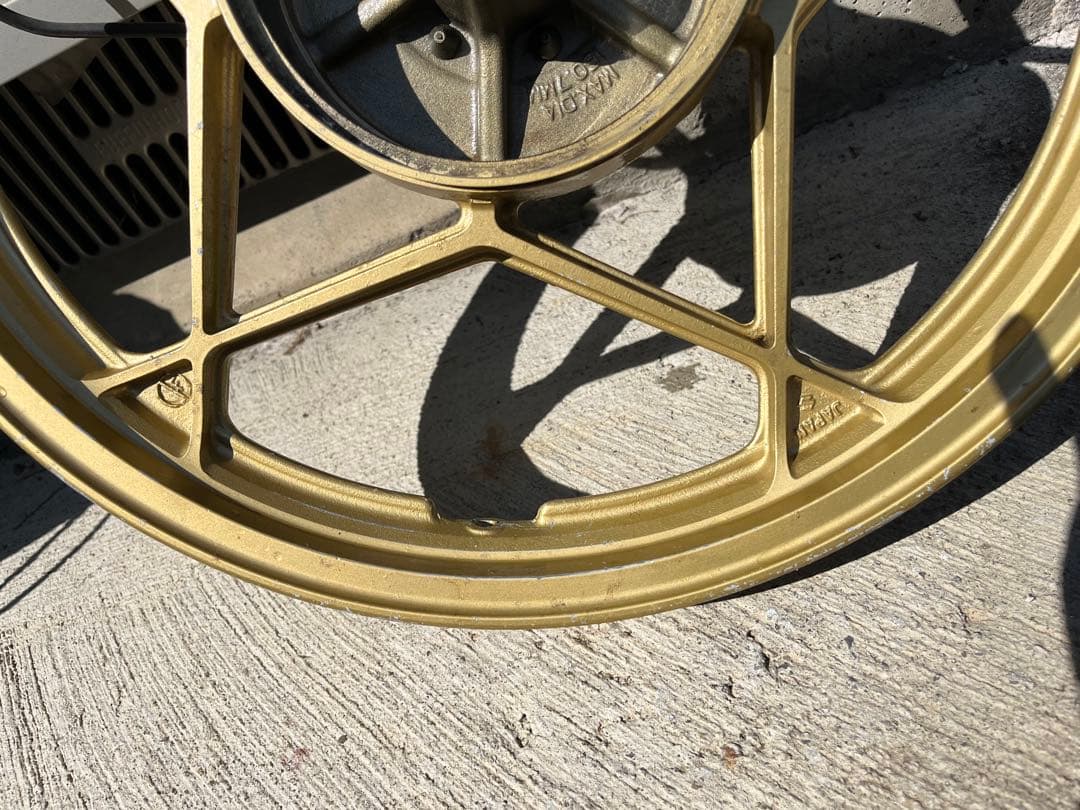 GSX400Eザリ？リヤホイール