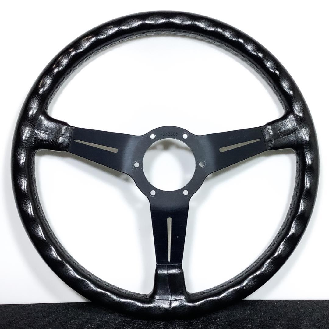 ナルディ クラシック レザーステアリング 良品 ホーンボタンホーン
