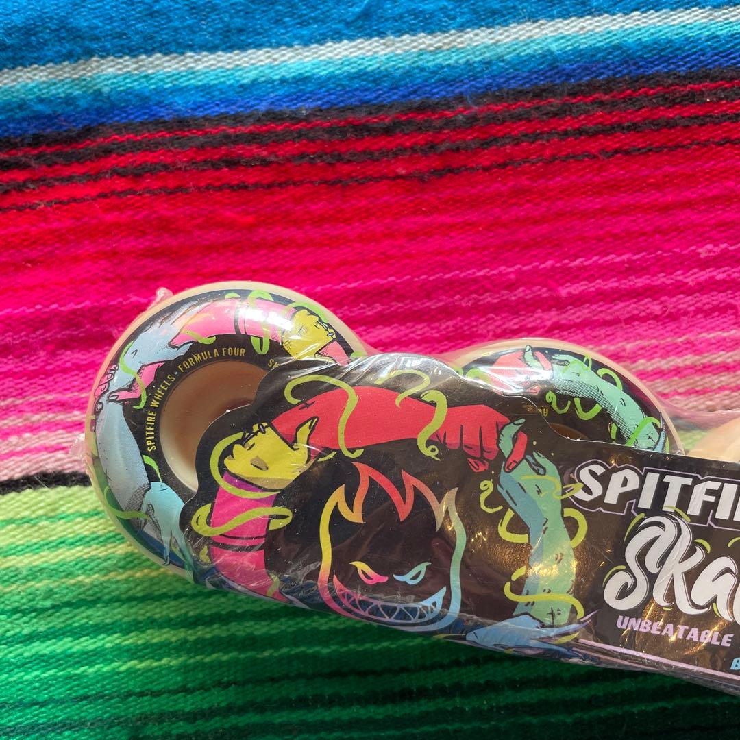 SPITFIRE Skate Like a Girl55mm99a定価9,130