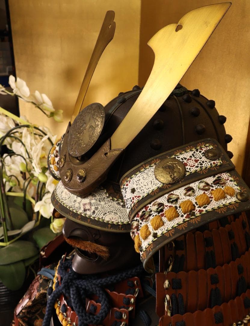 BLACK　BY01　甲冑　具足　着用鎧　龍日輪前立　鎧櫃付き　等身大　現