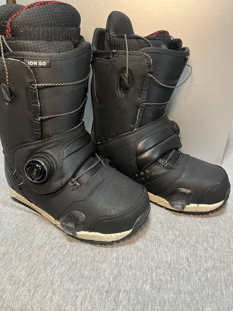 ION STEP ON ブラック スノーボードブーツ