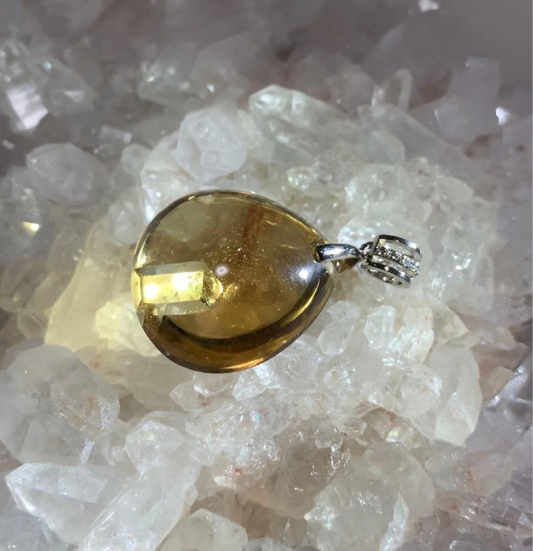 ⭐️祖師谷くん様 ⭐️ 非加熱シトリンクォーツインクォーツシトリン　ペンダントトップ