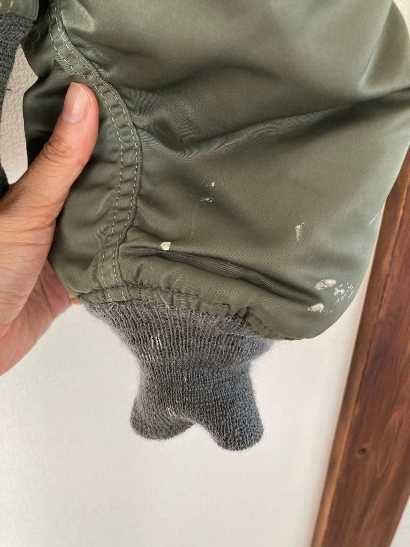 N-2B ヴィンテージ　フライトジャケットジャンティーク購入