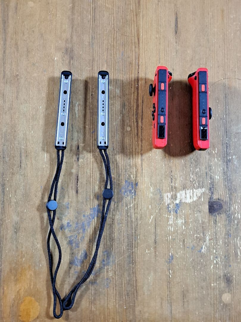 ポ*友様 Switchセット　ジョイコン右ジャンク　ソフトなし SDカード256