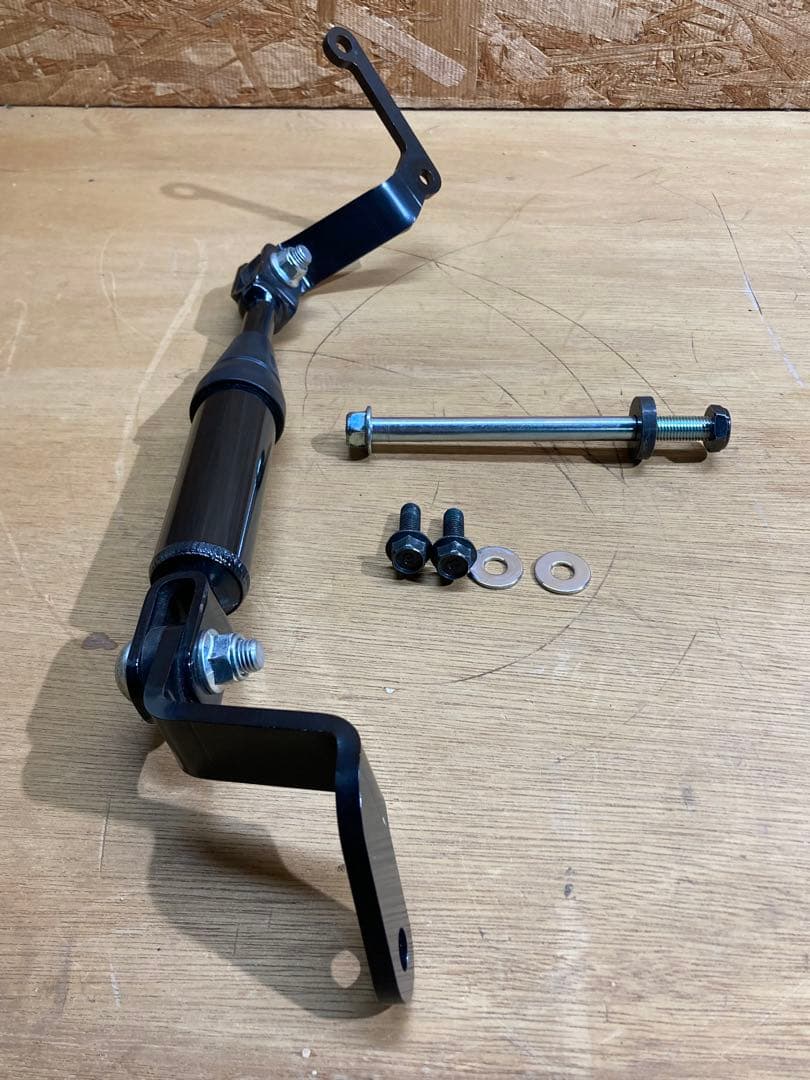 SR400 パフォーマンスダンパー　取付ボルトセット　ワイズギア