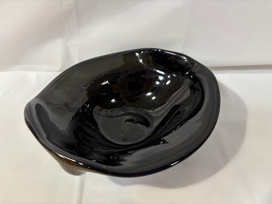 稲嶺盛吉】琉球ガラス 深皿②稲嶺盛吉さんのガラス茶泡深皿(約15cm