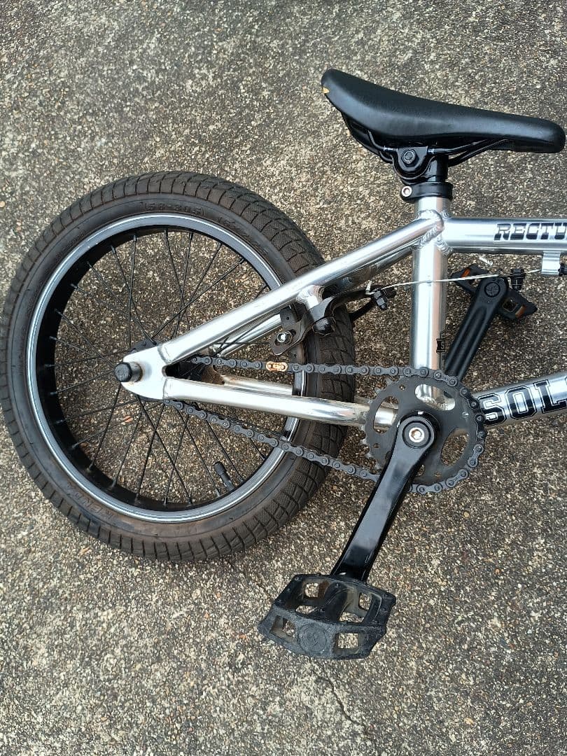 ダーカスワン　Durcus one SOLO 16インチ