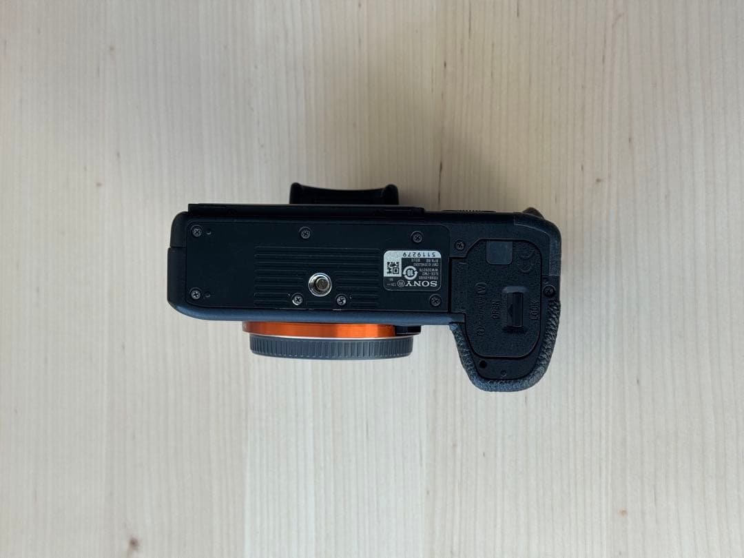 Sony α7 II（ILCE-7M2）本体 ミラーレス一眼 [香港仕様]