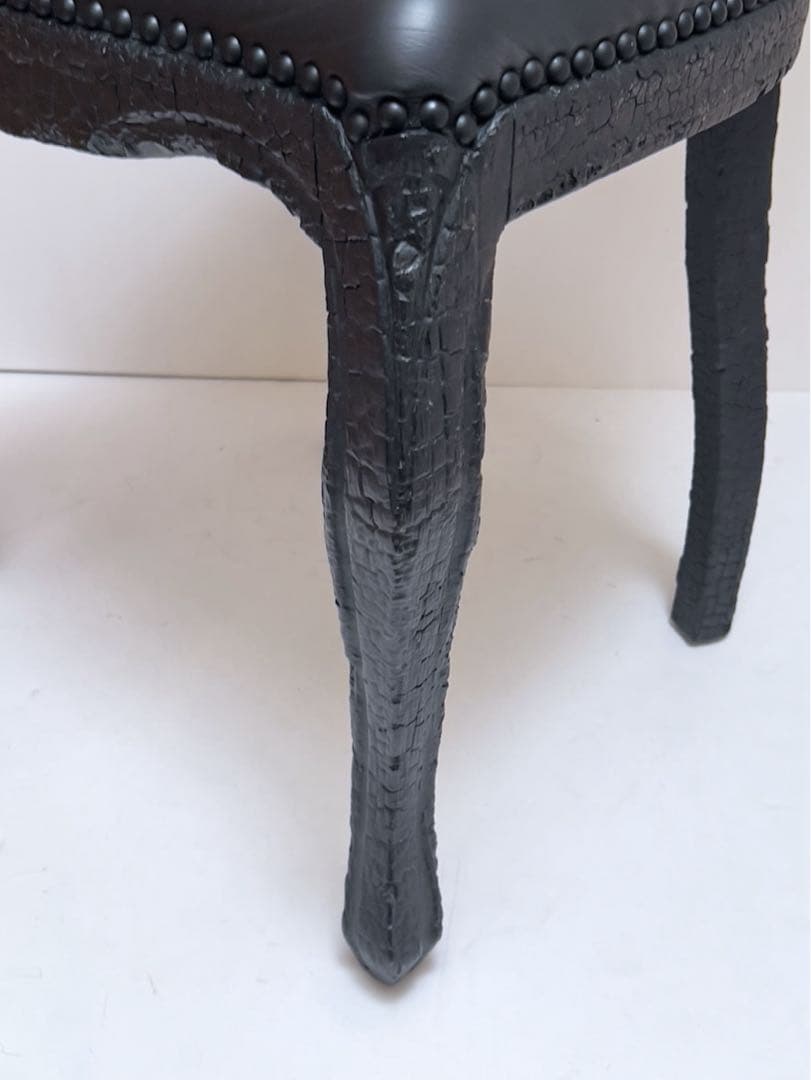 s*o様 moooiスモークダイニングチェア