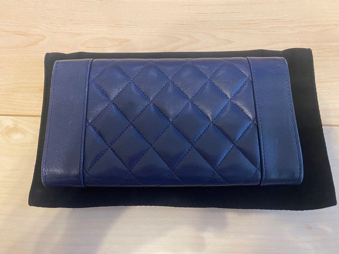 CHANEL長財布