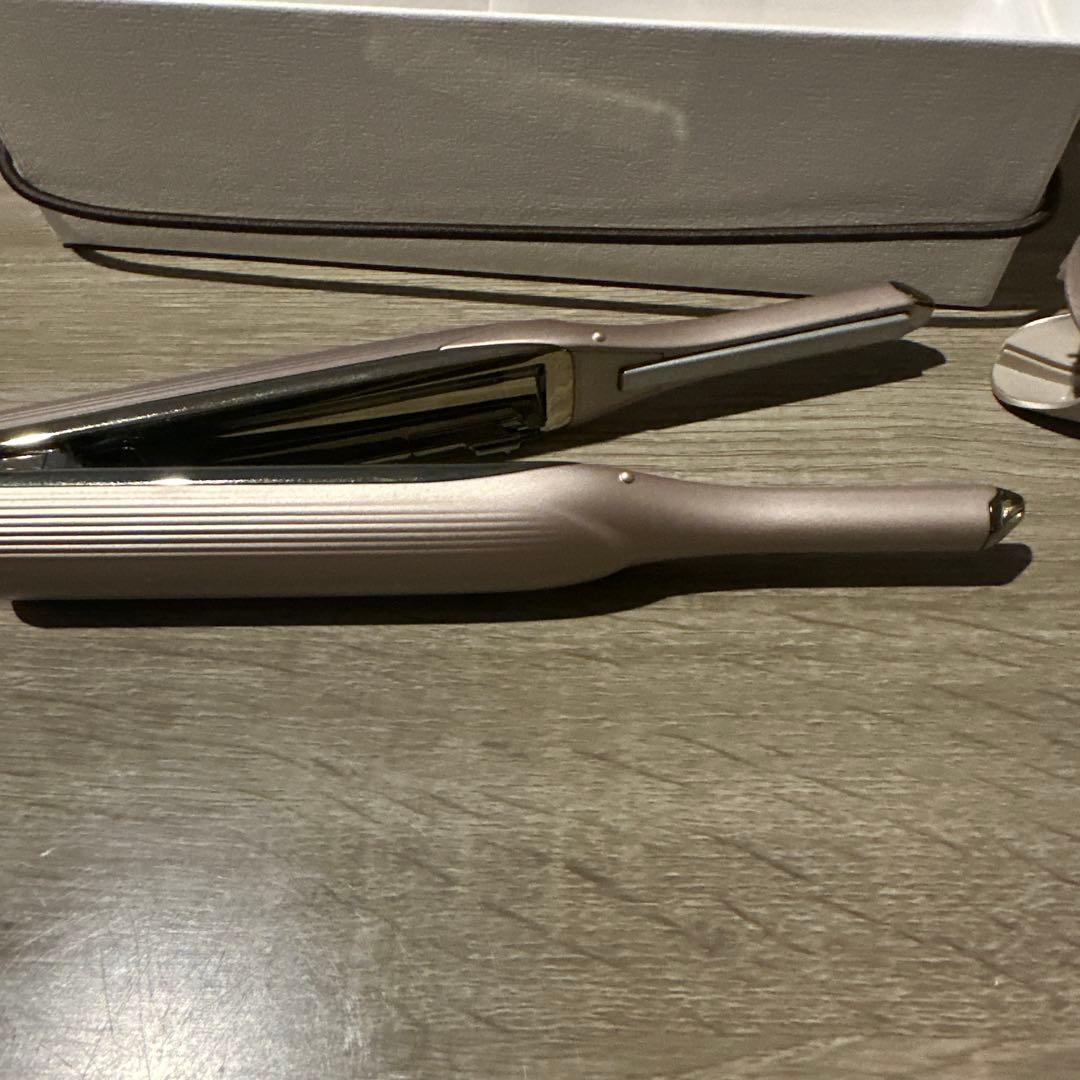 リファ　ストレートヘアアイロン
