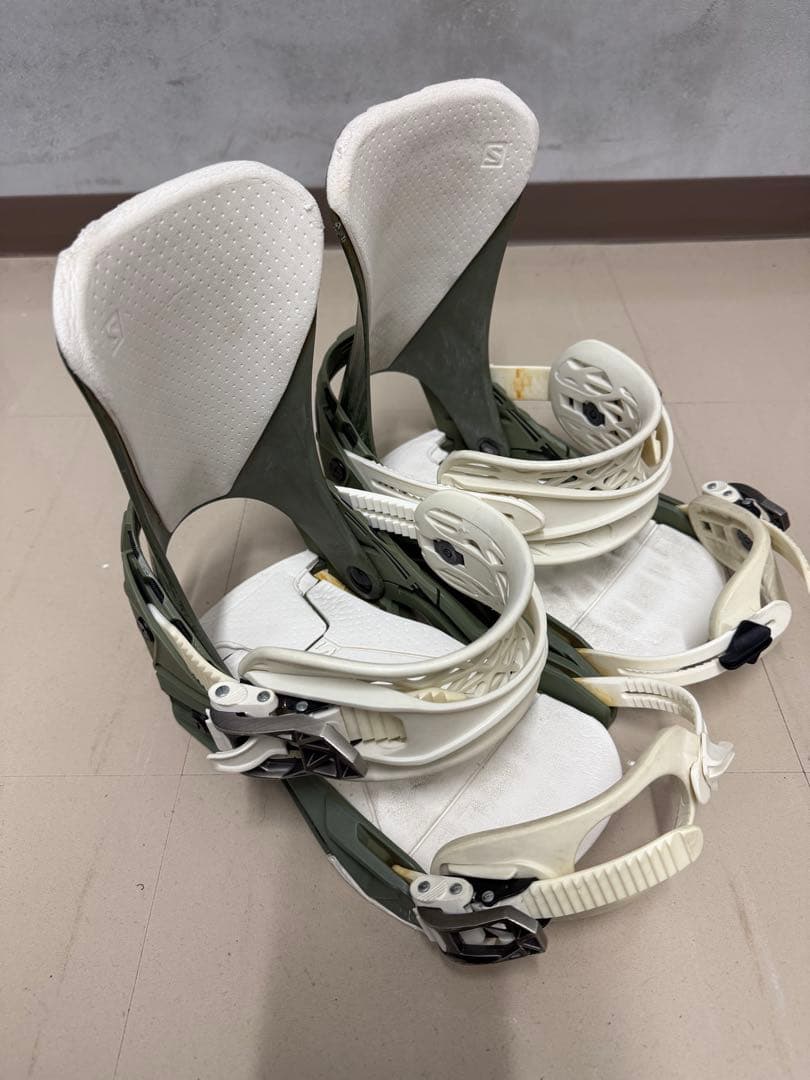 SALOMON DISTRICT HPS 21-22 サイズS