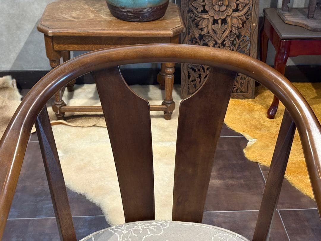 ①カリモク　karimoku アームチェア　アンティーク　ヴィンテージ SZ