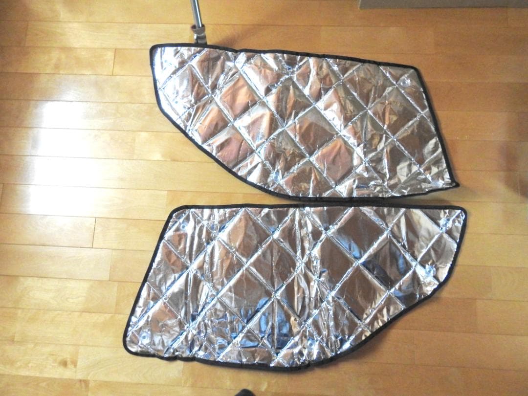 ハイエース２００系ワイド用サンシェード８枚セット