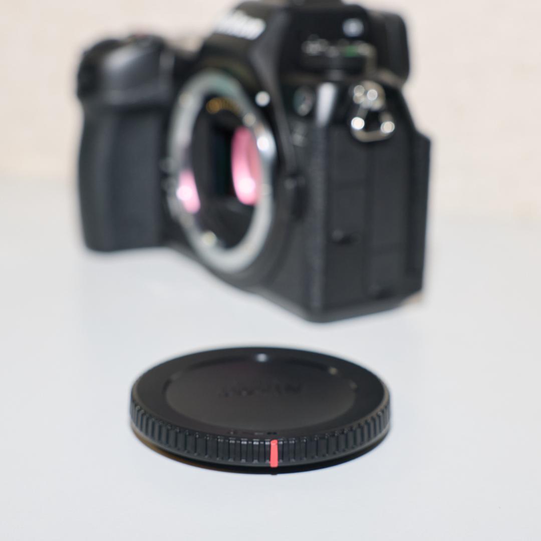 【シャッター数5000回未満 美品！】Nikon ニコン Z6III ボディ