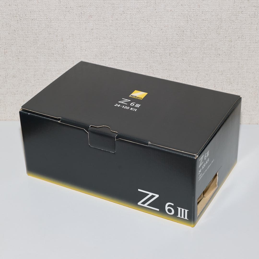 【シャッター数5000回未満 美品！】Nikon ニコン Z6III ボディ