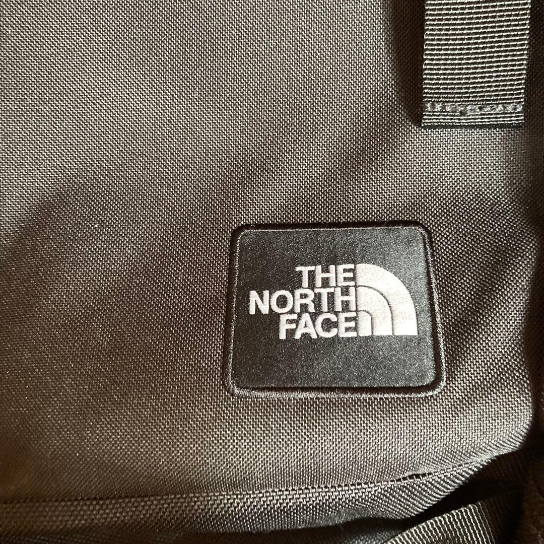 美品✨ザ・ノースフェイス　リュック　通勤通学　PC ブラック　28L