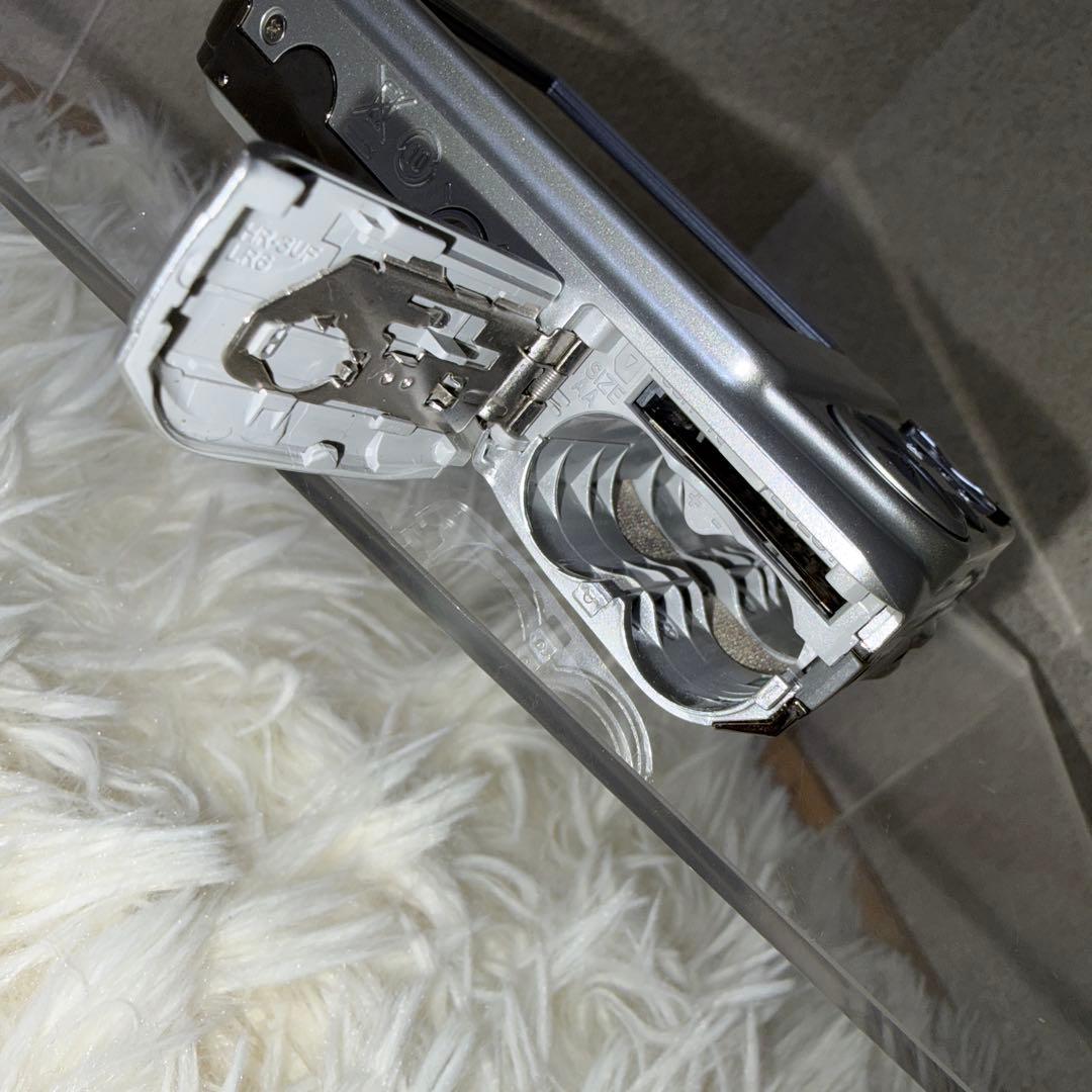 【動作確認済み】【ほぼ未使用】FUJIFILM Finepix AX250