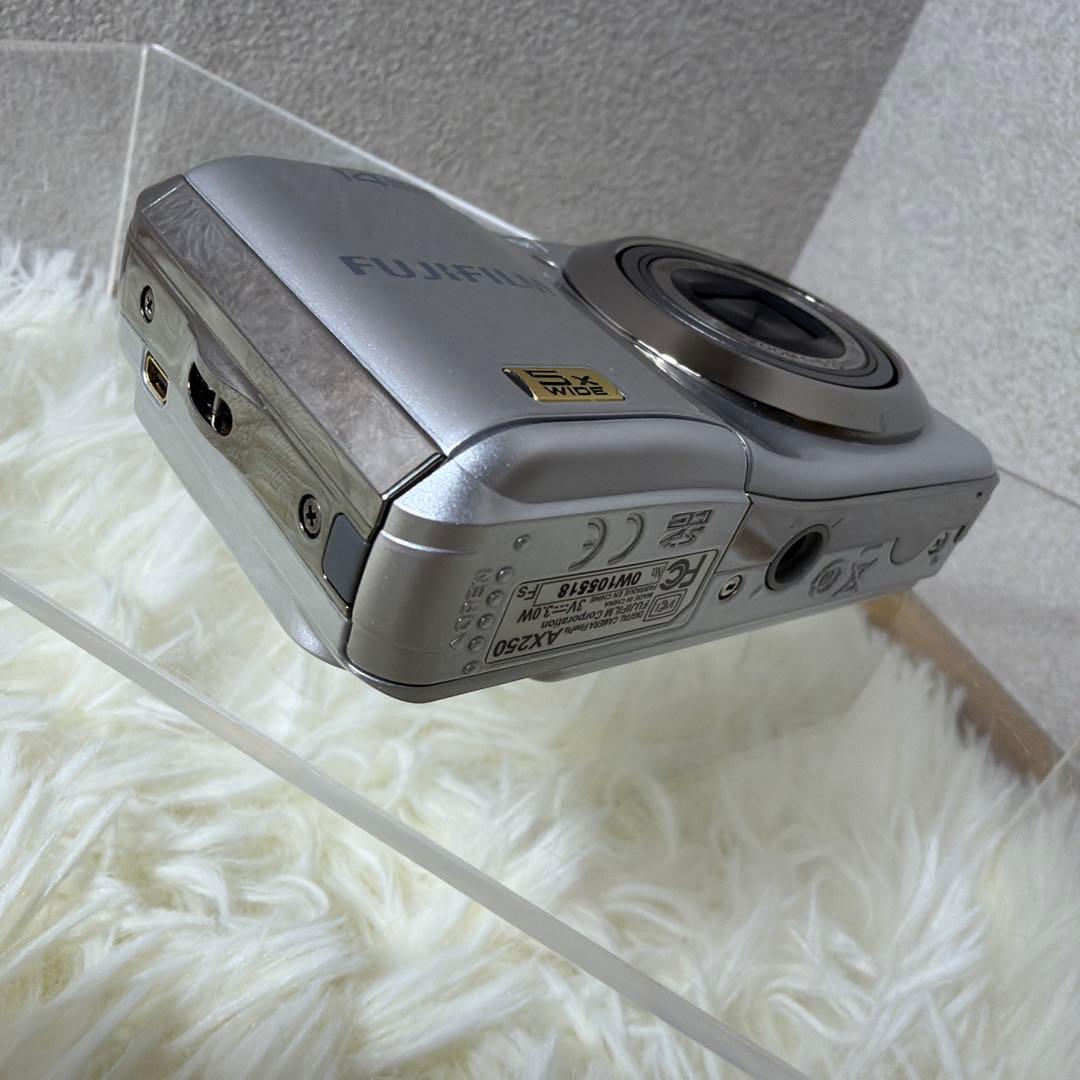 【動作確認済み】【ほぼ未使用】FUJIFILM Finepix AX250